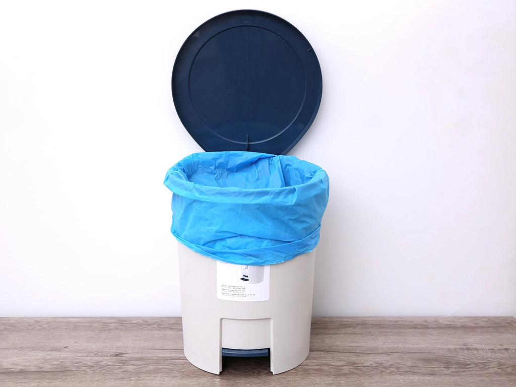 3 cuộn túi rác nhiều màu Khai Tuệ 45x55cm (1kg)